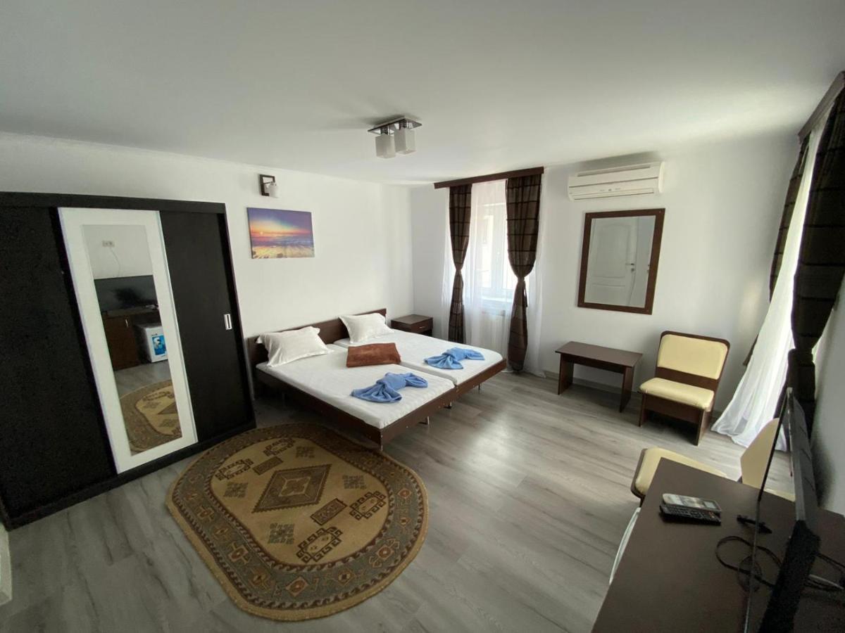 Cool Breeze - Mamaia Nord Hotel Năvodari Kültér fotó