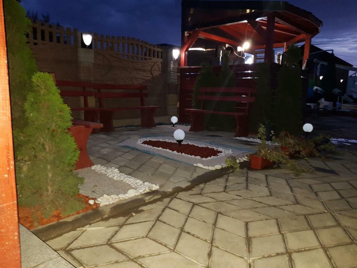 Cool Breeze - Mamaia Nord Hotel Năvodari Kültér fotó
